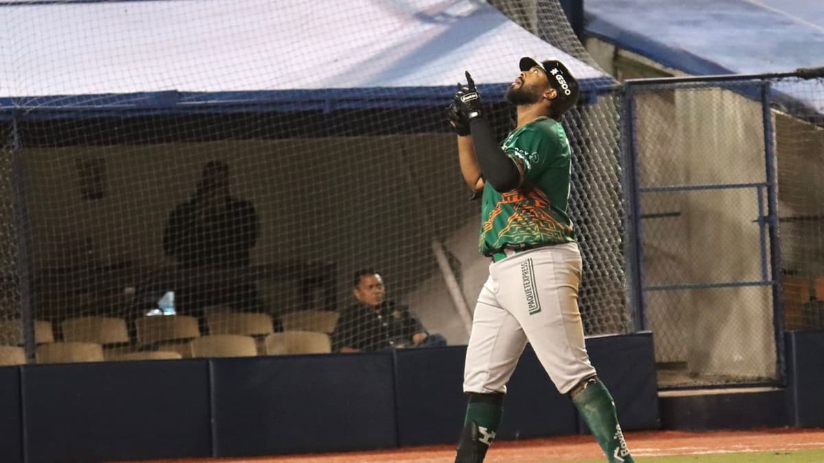 Guerreros: Del brazo de Negrín, Leones gana el primero de la serie