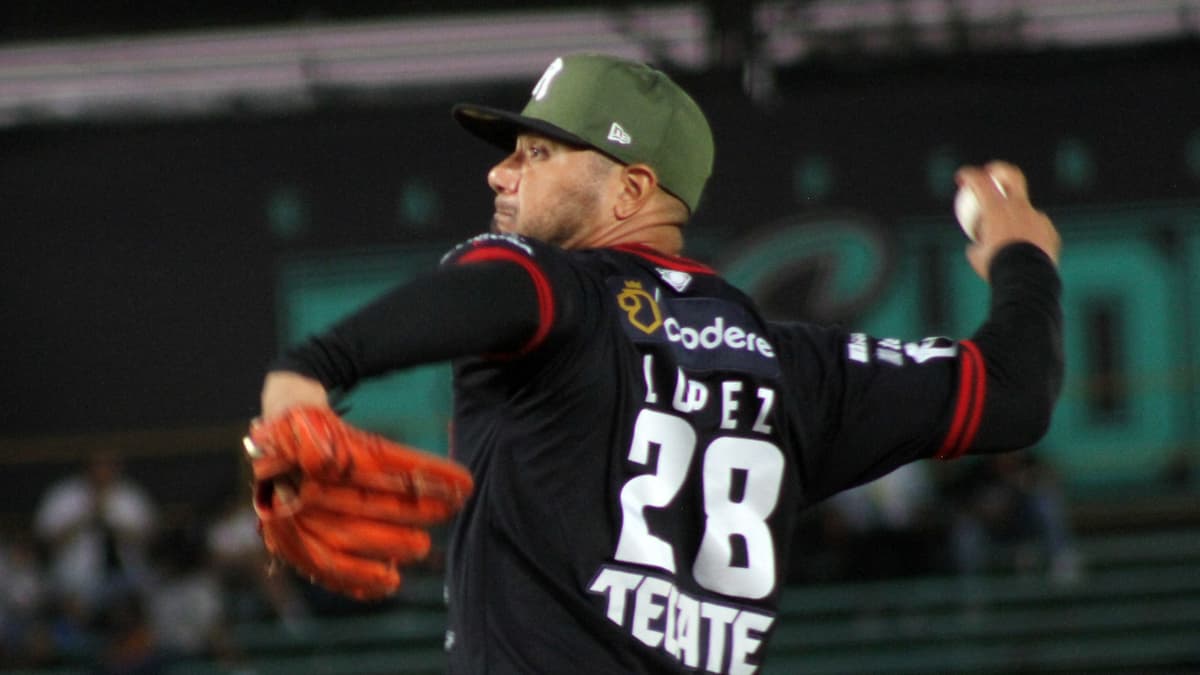Saraperos: Sultanes ataca con seis carreras en la tercera para ganar el Clásico