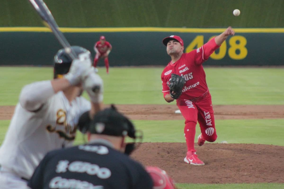 Serpentina de Alemao Hernández para triunfo escarlata