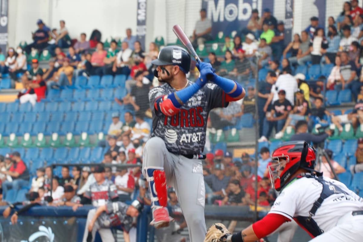 Bravos se despide de su gente peleando ante el campeón