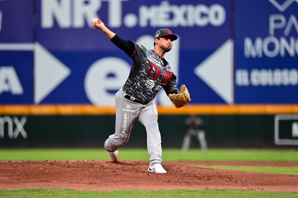 Toros madruga a los Acereros para igualar la Serie de Zona
