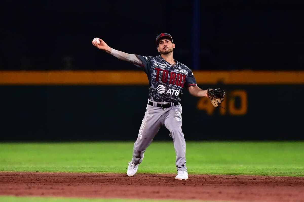 Toros vuelve a atacar temprano y se adelanta 3-2