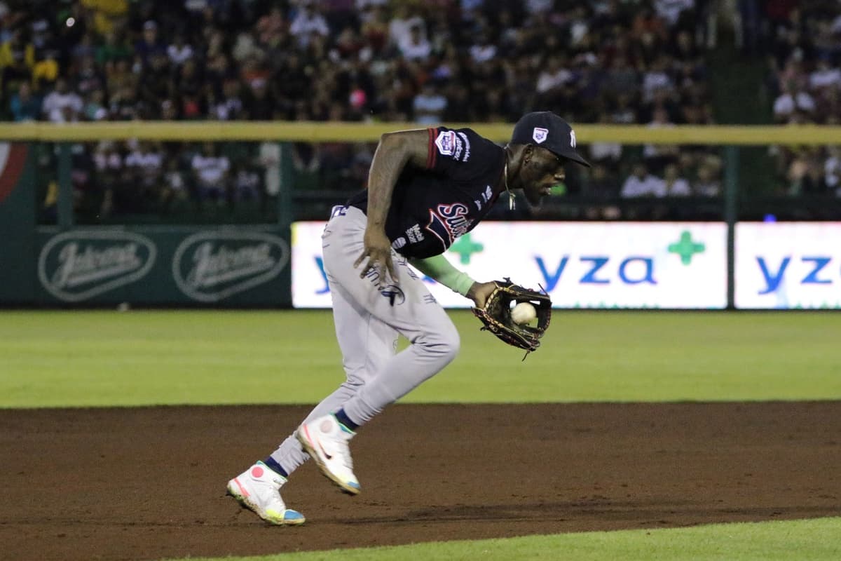 Triunfo regio con ritmo dominicano