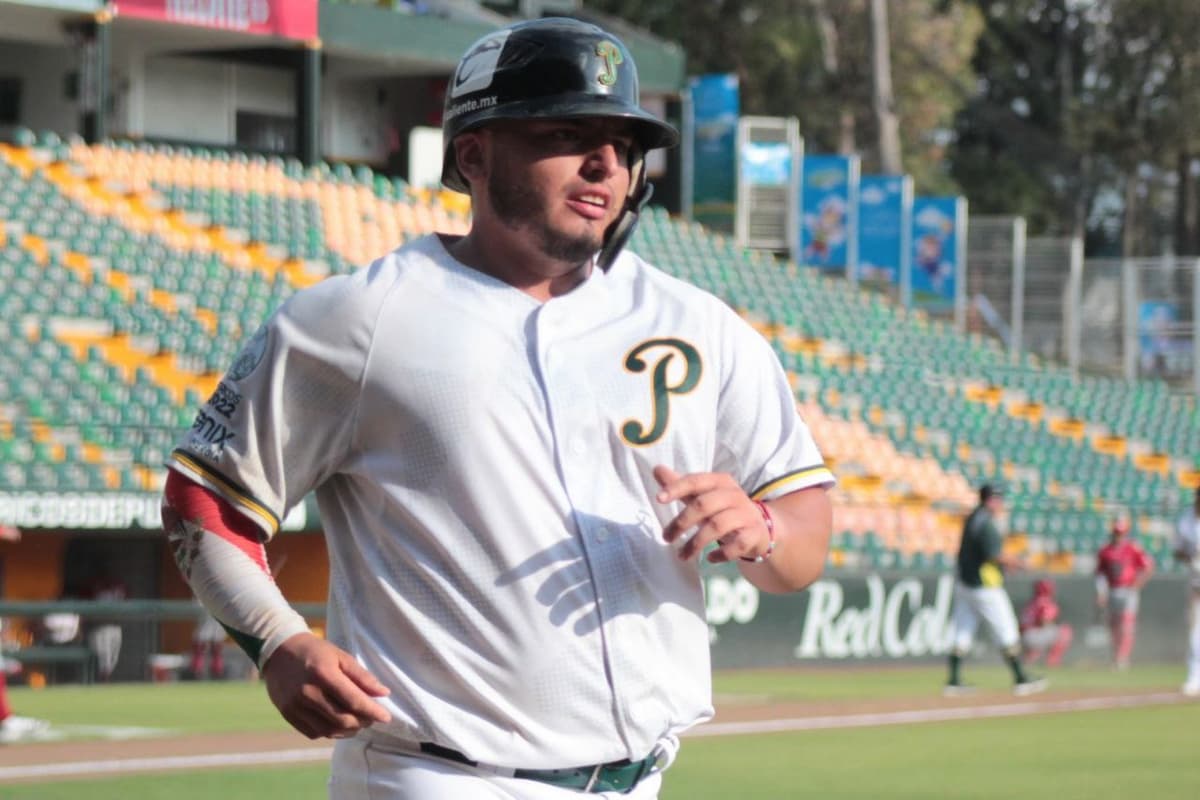 Pericos se mantiene en la cima luego de vencer a los Diablos-Guerreros