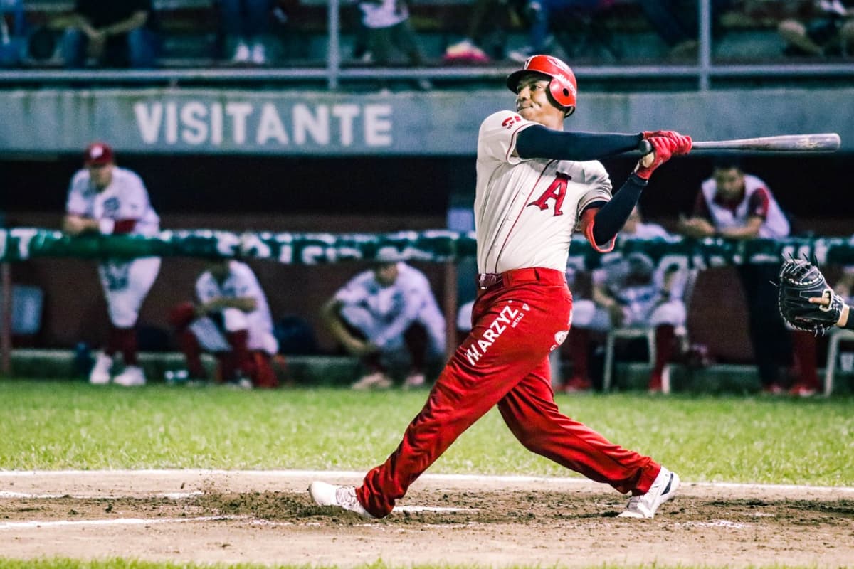 El Glorioso-Bravo derrota 7-1 a Diablos-Guerreros en el Jara