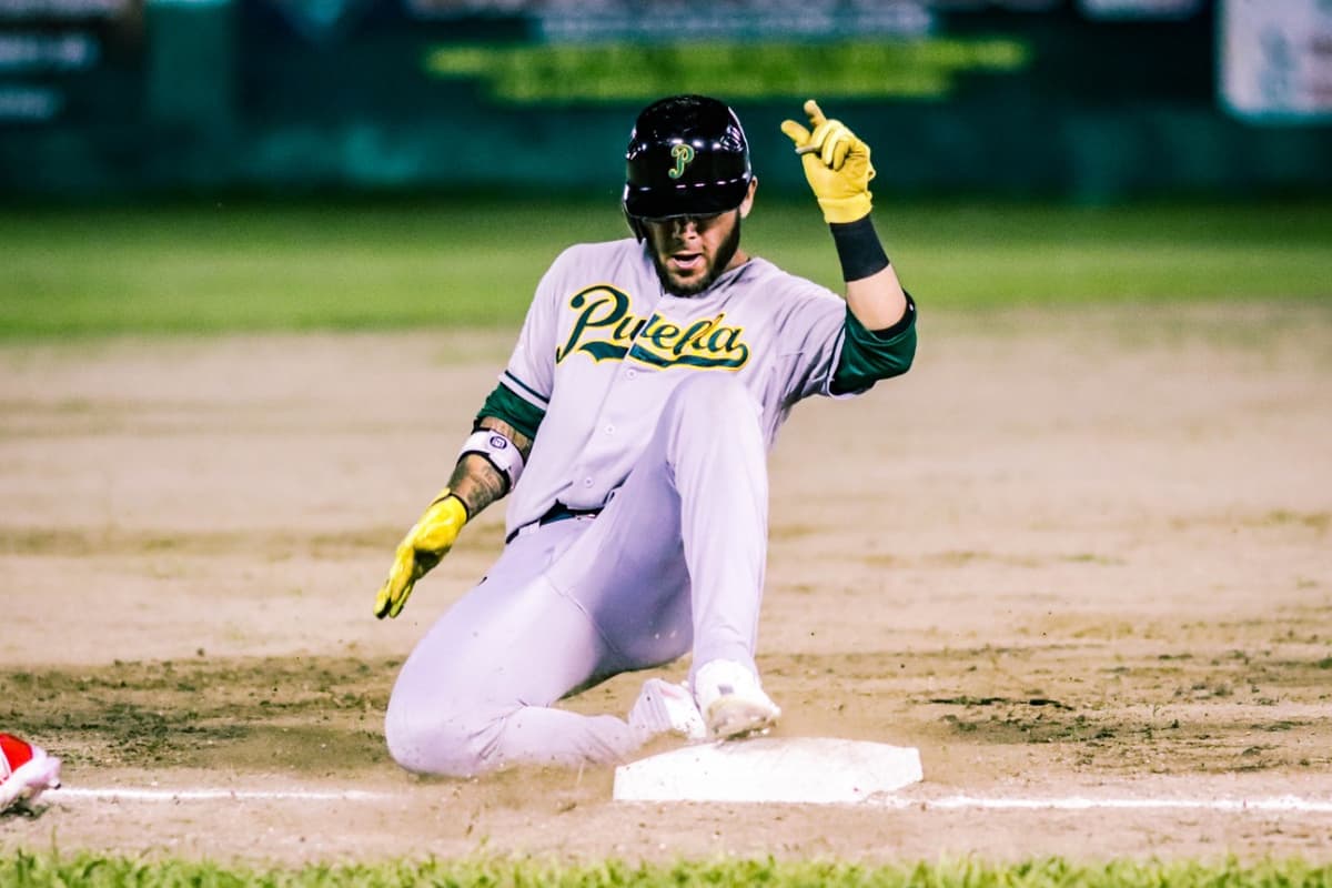 Pericos ataca en la novena y se queda con triunfo ante El Águila-Bravos