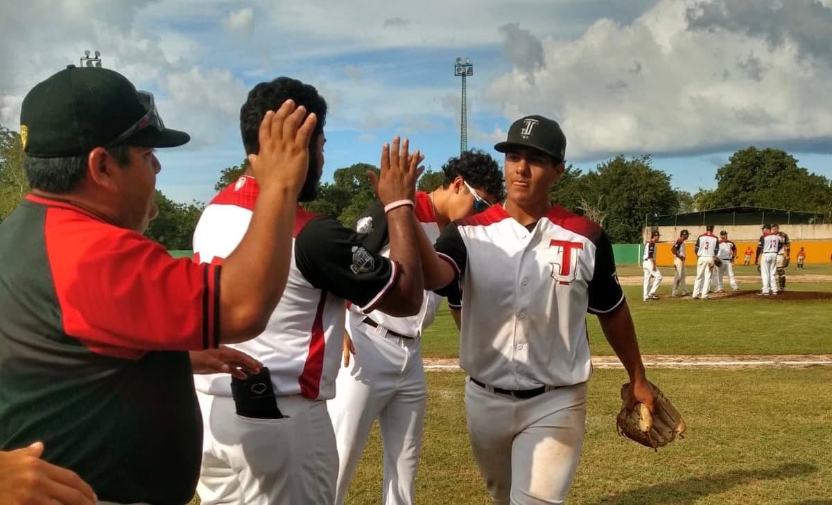 Toros-Rieleros mantienen liderato en Zona Sur de LIM