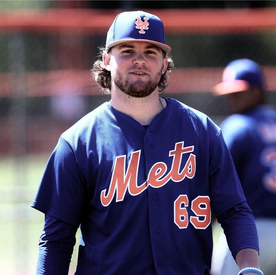 Thomas McIlraith se une al bullpen de la Máquina Guinda