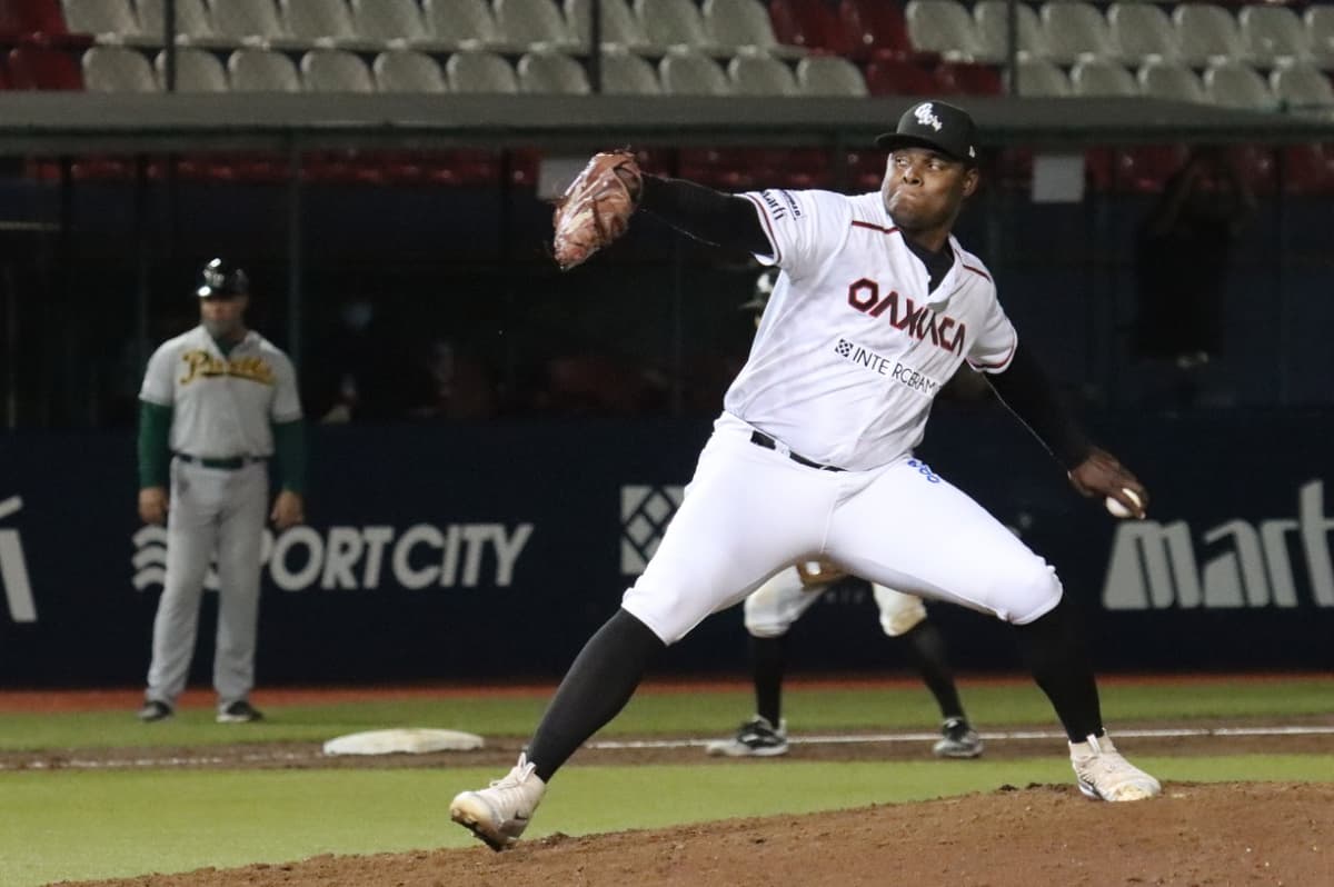 Elvin Liriano regresa al equipo bélico