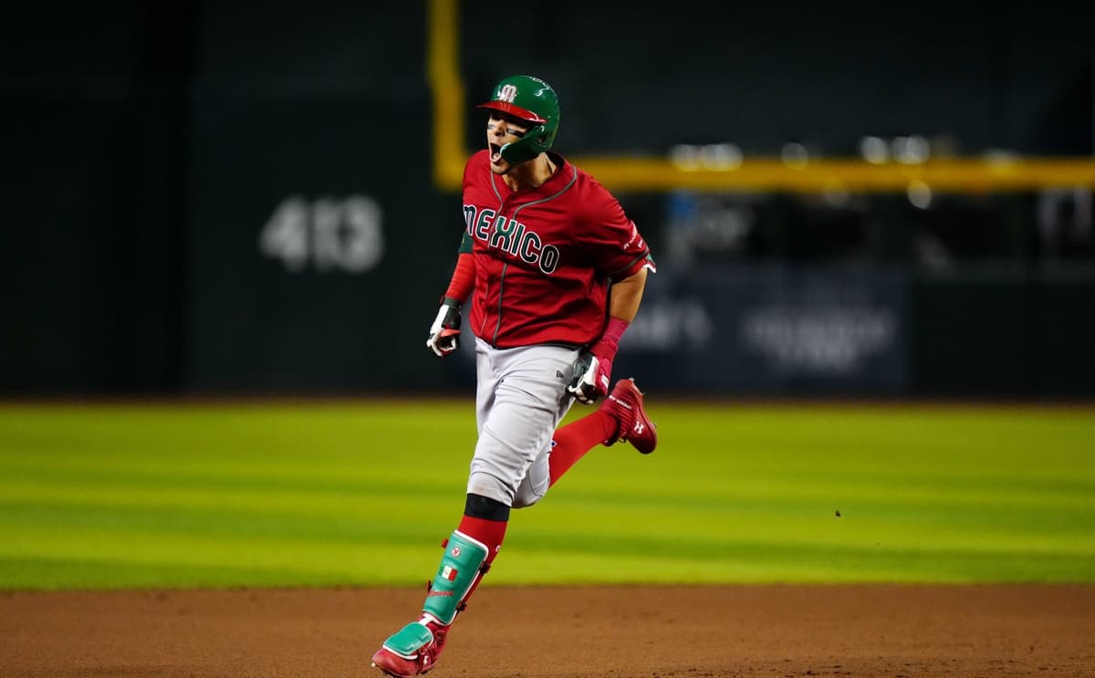 Noche mágica de Joey Meneses y México vence a Estados Unidos