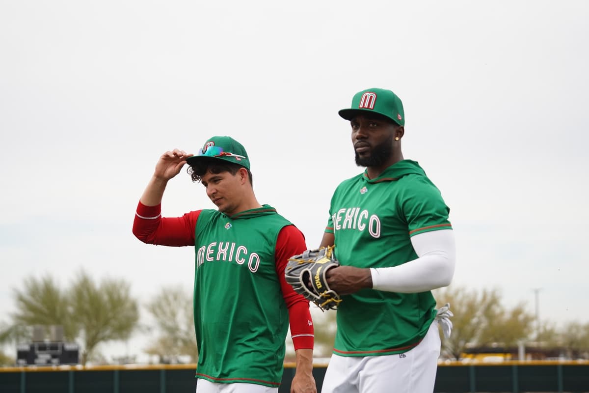 Primer juego de preparación de la Selección Mexicana de Beisbol
