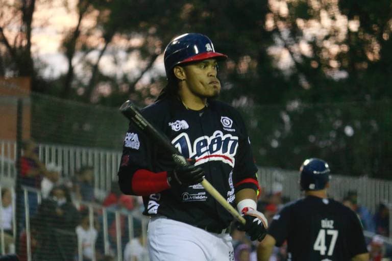 Volvió a León por el título de cuadrangulares