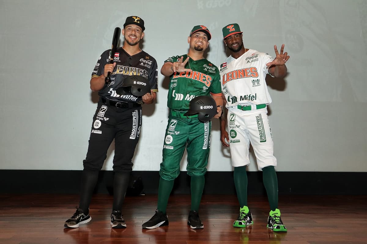 Lucen los campeones en su presentación