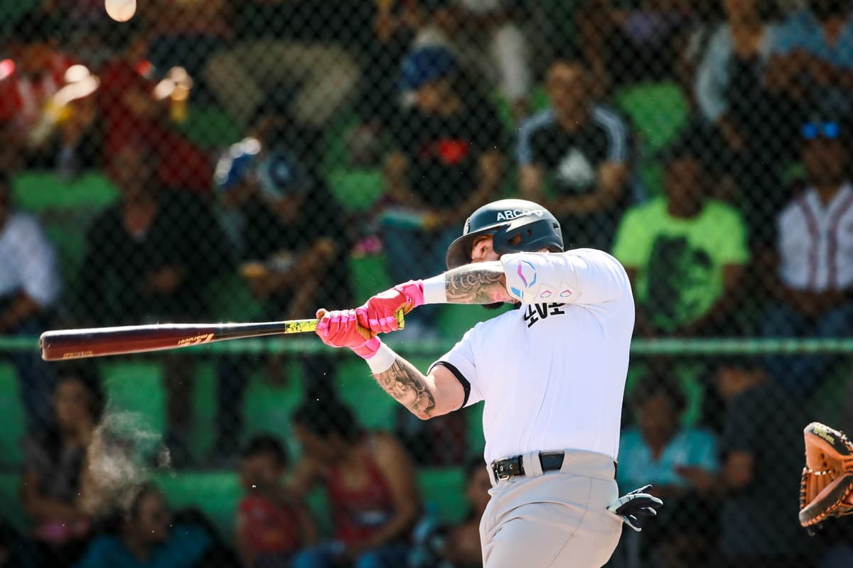 Mariachis vence en juego de exhibición a la selección local del Municipio de La Chona