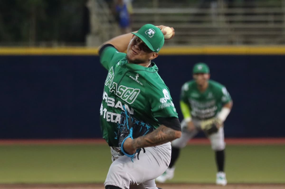 Luis Escobar encamina victoria de los Olmecas