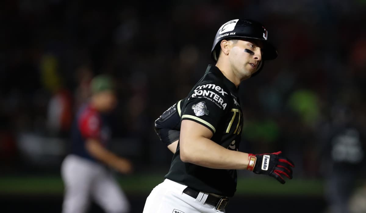 Domina Amadeo el bat y las consolas