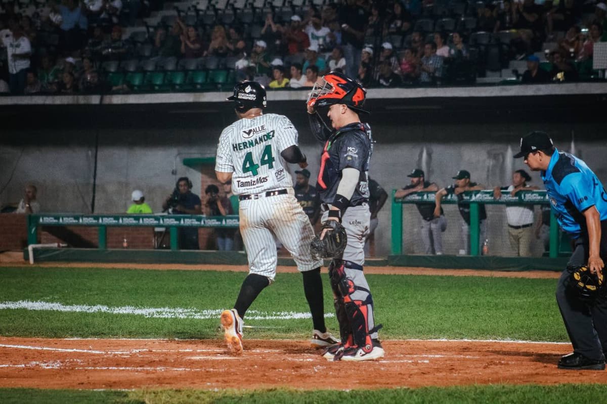 En extra innings los chocos ya amarraron la serie
