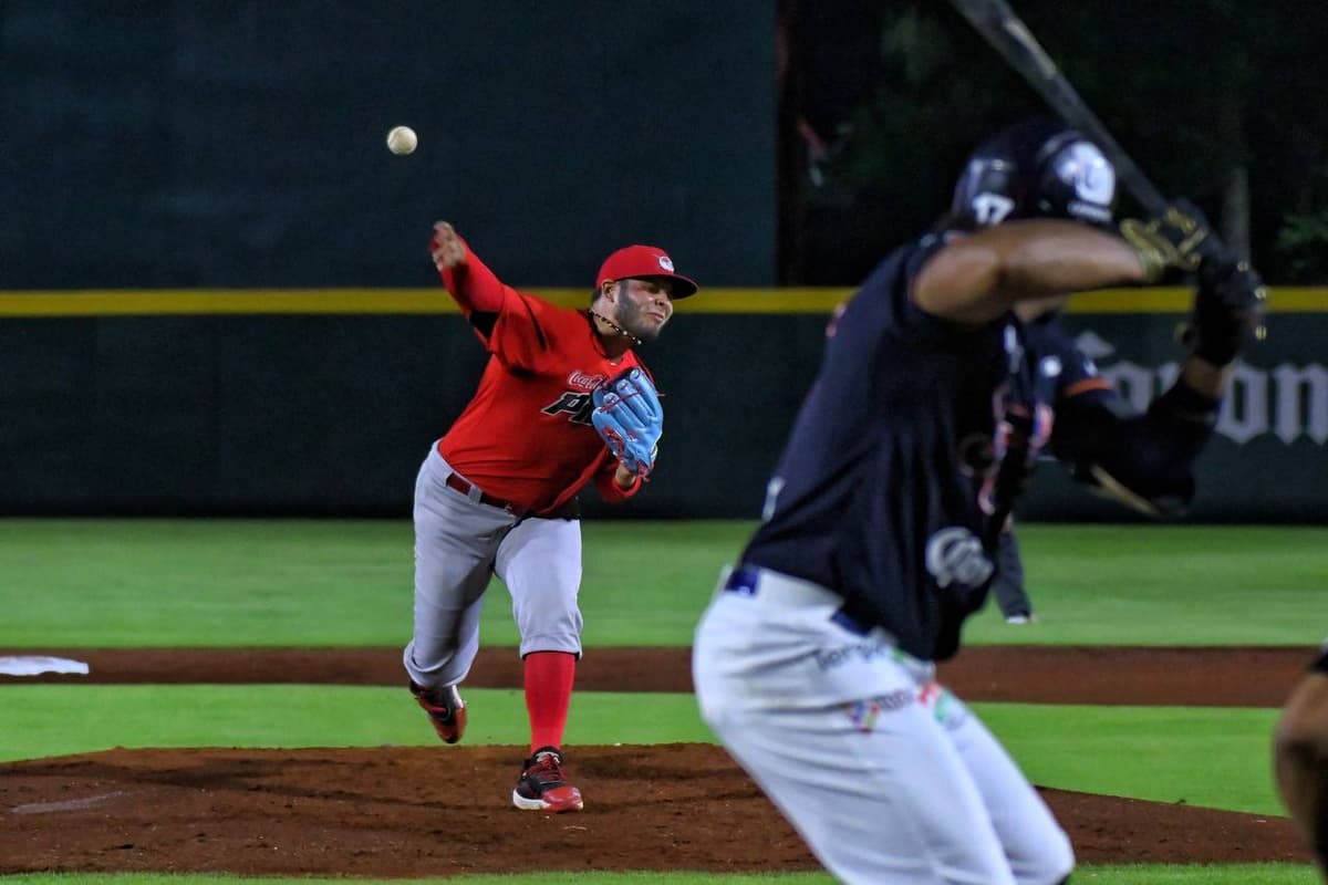 En duelo cerrado, Piratas asegura serie sobre Tigres