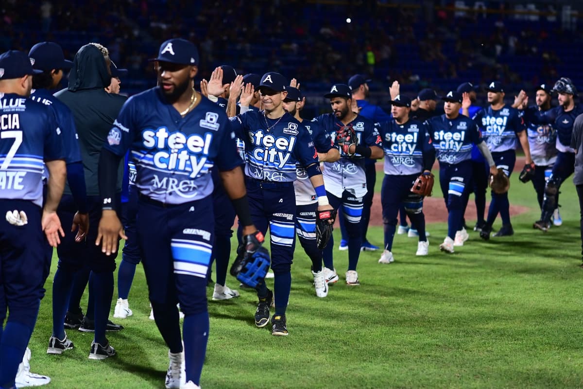 Acereros: 5 al hilo para la furia y gana el primero de la serie.