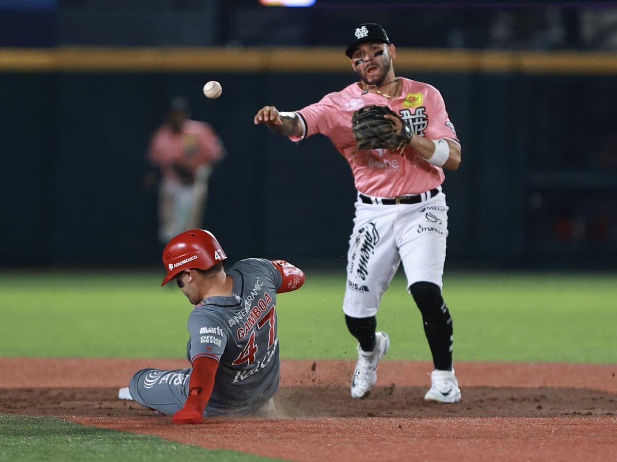Mariachis regresan al triunfo tras vencer a Diablos