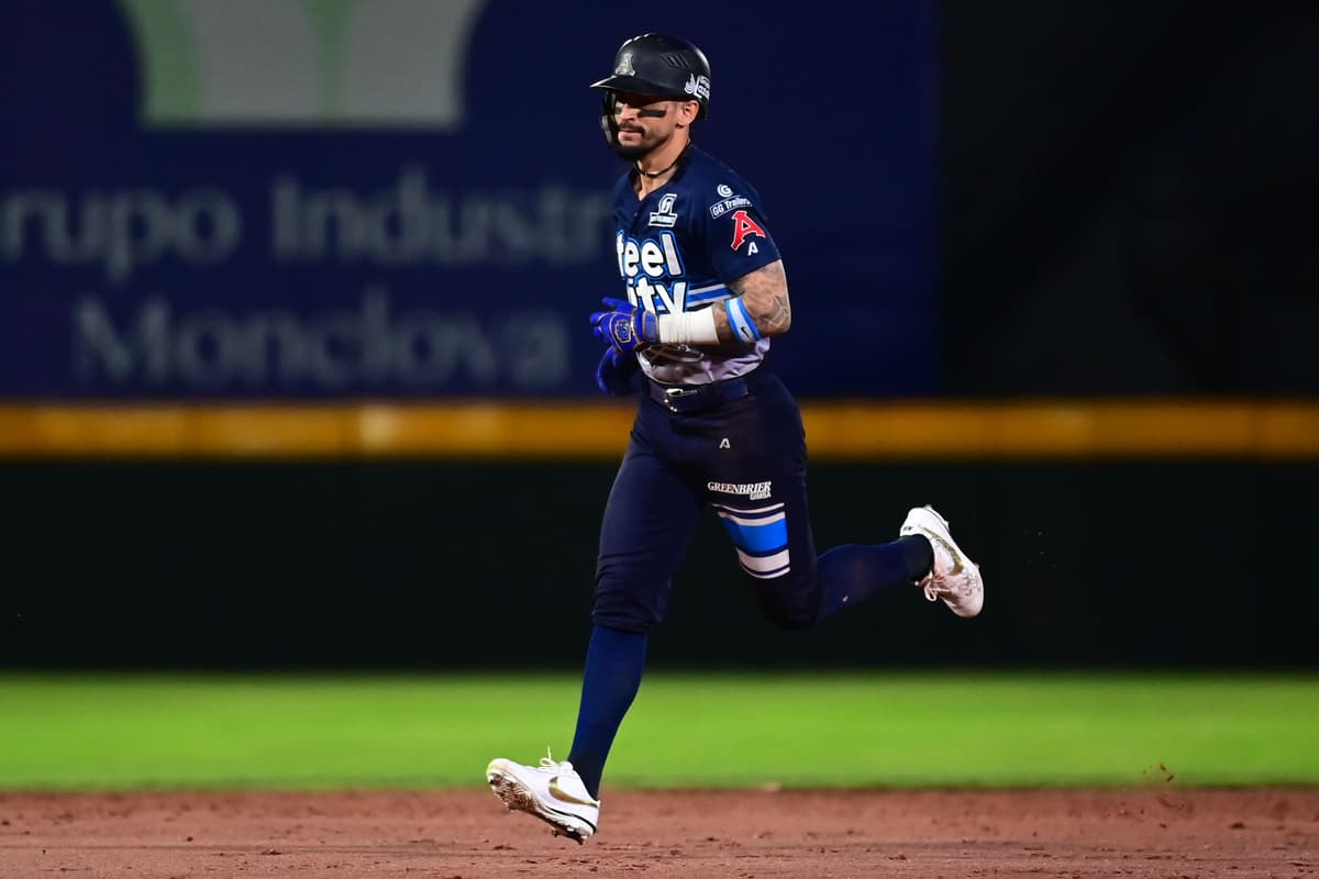 Otro juego de 2 home runs para Juan Pérez en apoyo a Emmanuel Ramírez