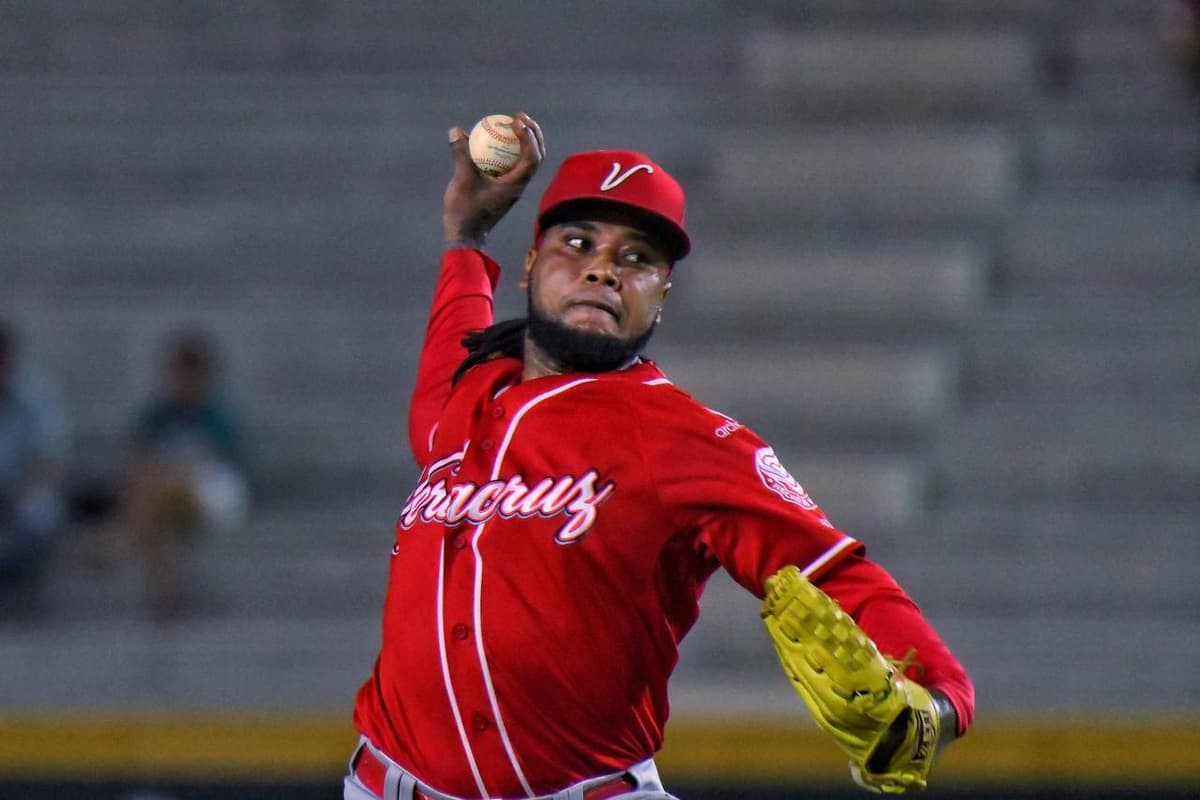 Veracruz se impone en el primero de la serie