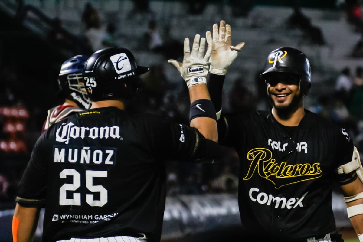 Con tres jonrones los hidrocálidos vencen a Laguna