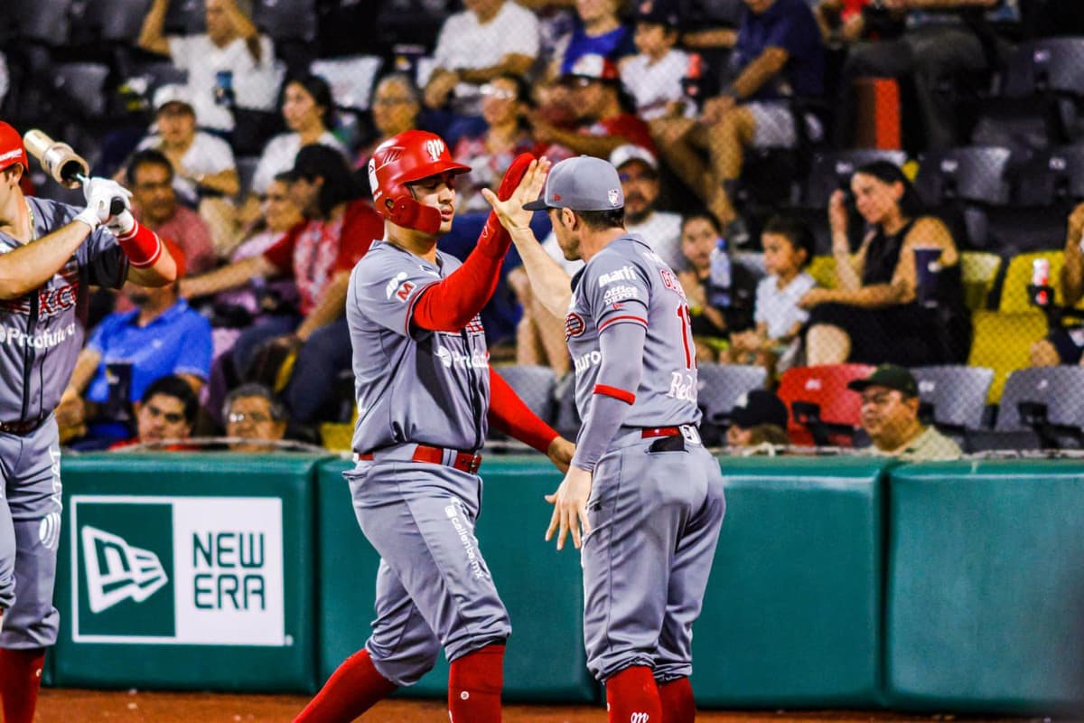 Diablos Rojos amarra ‘Serie Roja’