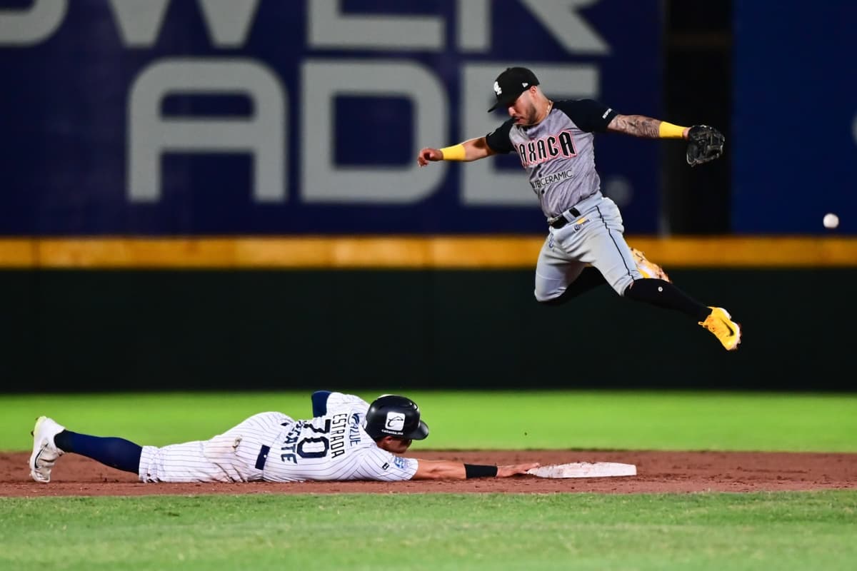 Mel Rojas explotó 2 veces y Oaxaca empató la serie.