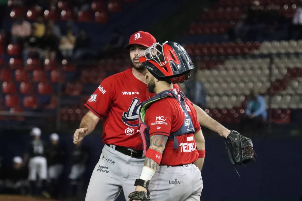 León se queda con apretado triunfo en la Verde Antequera