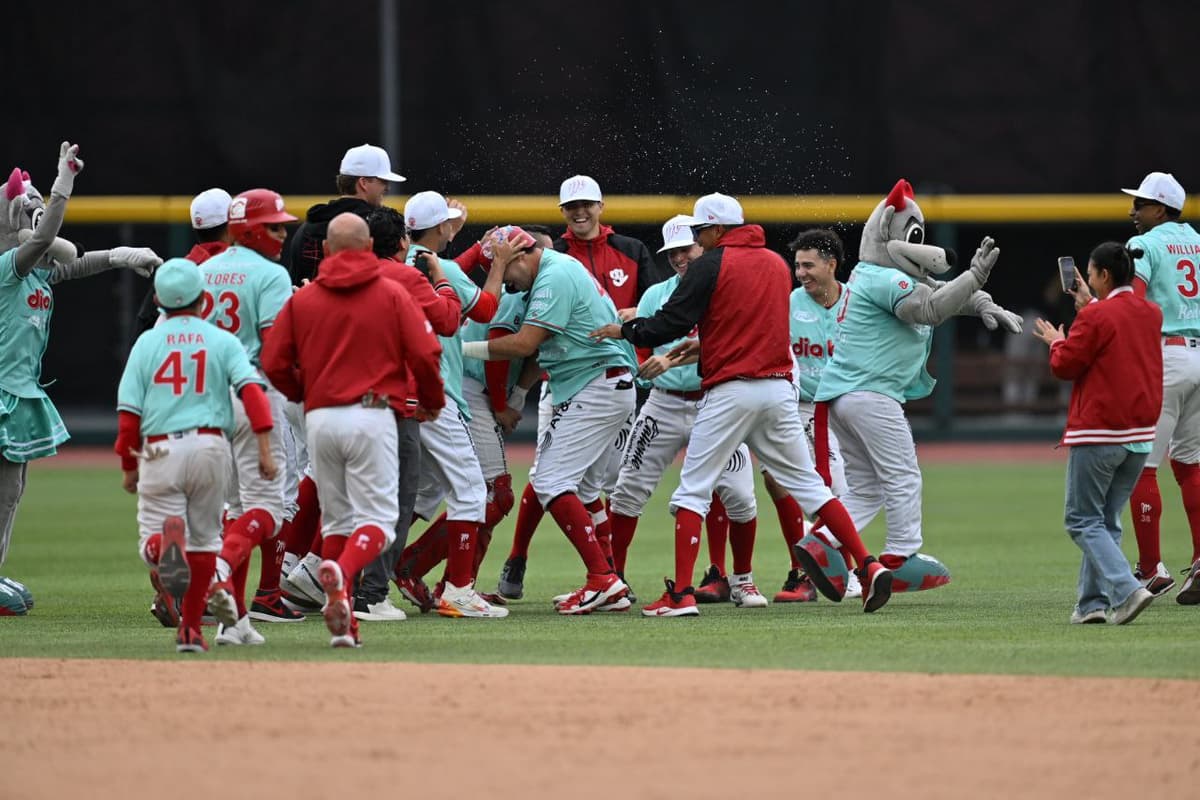 Diablos Rojos deja en el terreno a los Rieleros