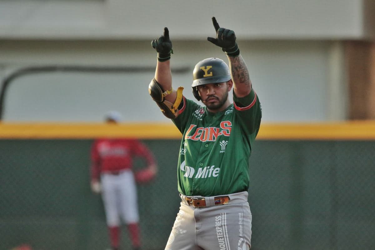 Doble blanqueada de los Leones en Campeche