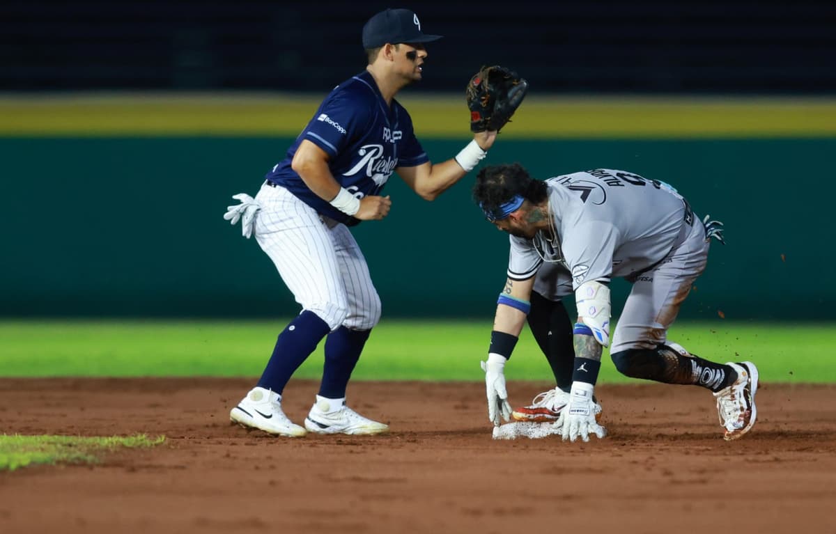 Rieleros gana en 12 innings