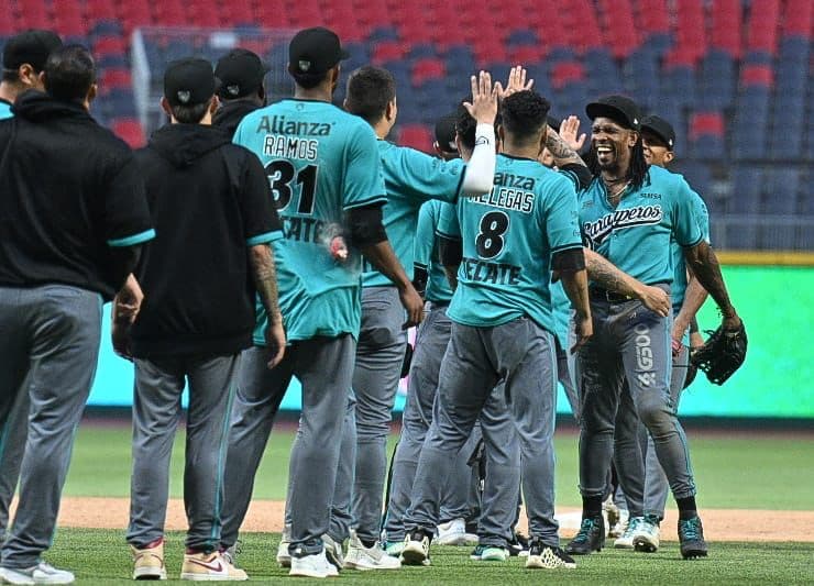 Saraperos se lleva juego récord en el estadio Alfredo Harp