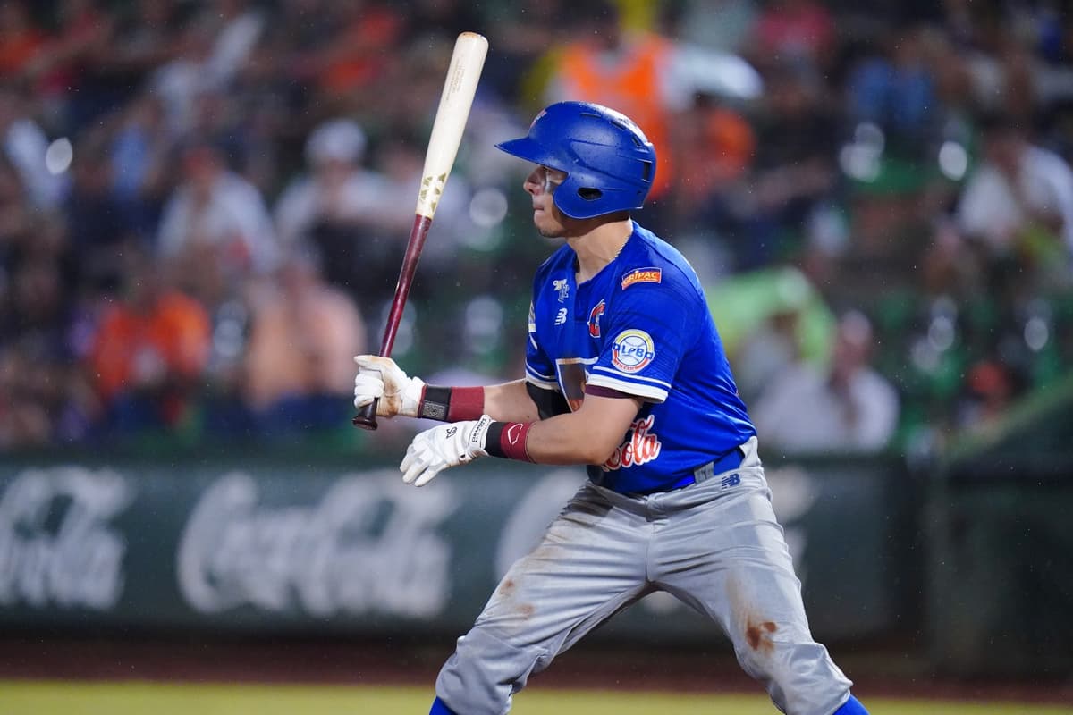 BCL: Caimanes impone su ley sobre los melenudos en el cierre de la jornada inaugural