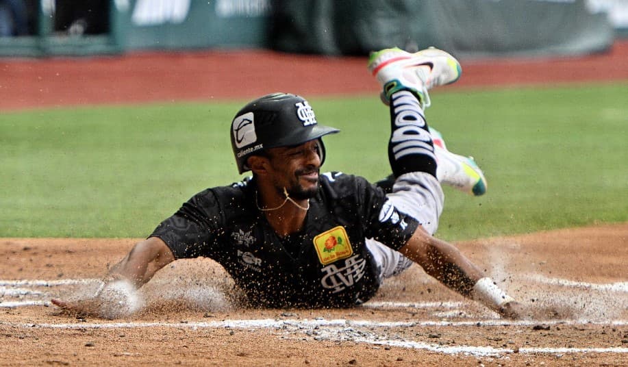 LMB: Randy Romero irrumpe en el beisbol mexicano y es el Novato del Año