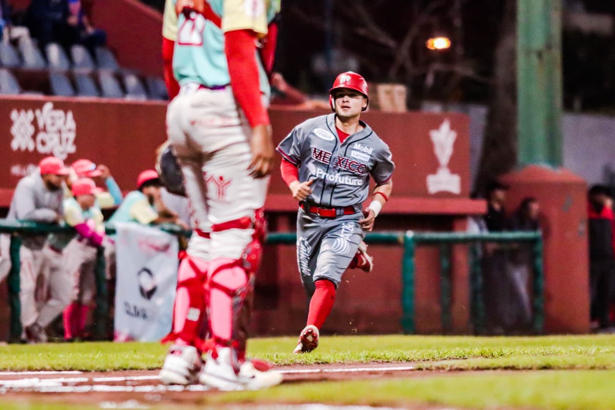 "El equipo se va conociendo mejor": Hernando Arredondo, manager Diablos Rojos de la Liga Invernal Mexicana