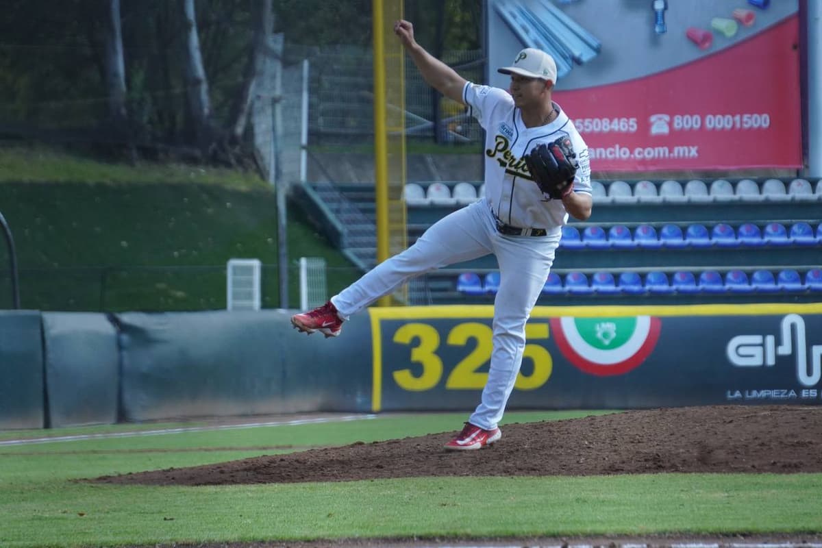 Pericos asegura el primer lugar de la Liga Invernal Mexicana