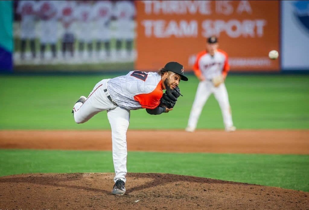 Luis Moreno se une a los Tigres de Quintana Roo