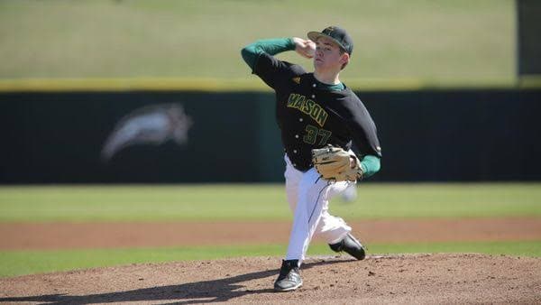Zach Mort y Thomas Dillard se unen a Saltillo
