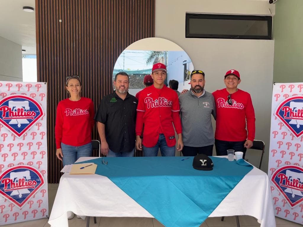Joven académico de los Leones firma con Philadelphia