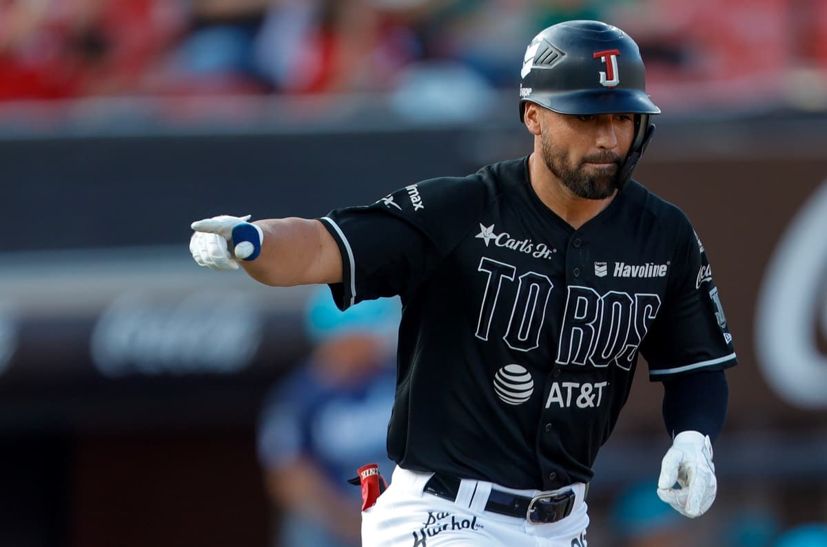 Jack Mayfield está de vuelta con los Toros