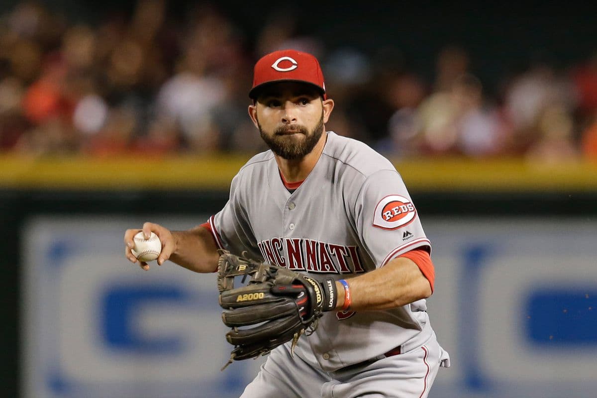 Llega a Leones José Peraza, con trayectoria en el mejor beisbol del mundo
