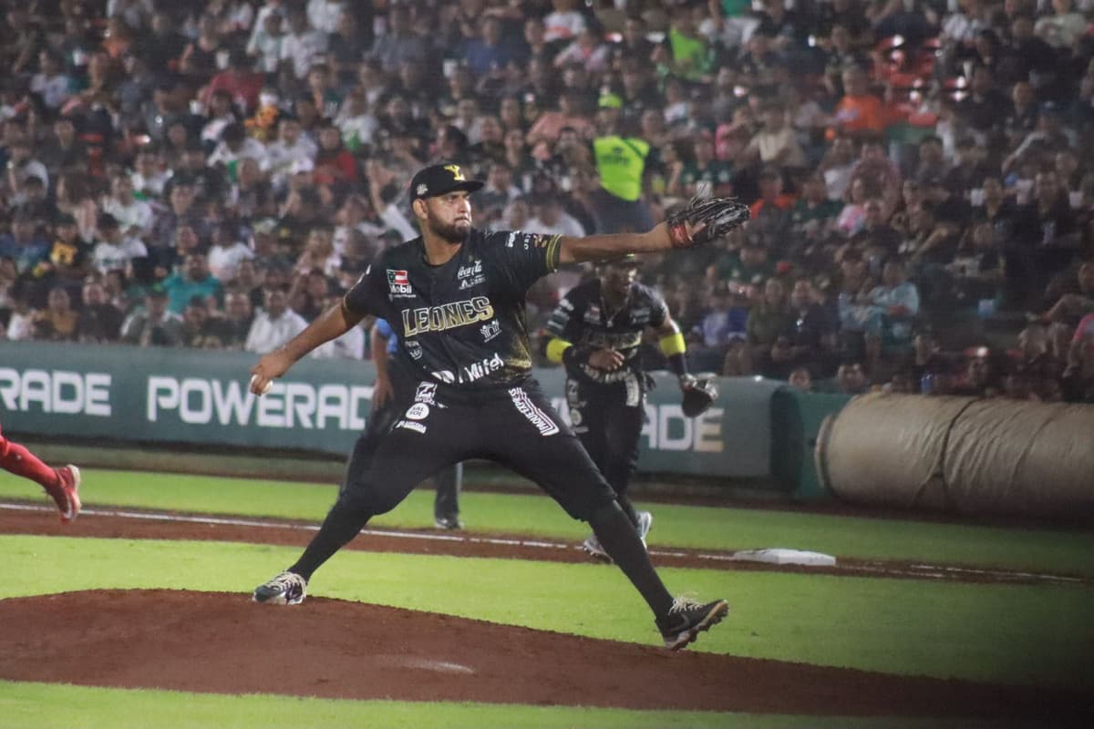 Kela, Burgos y Sittinger; tres brazos de calidad Grandes Ligas llegan a Tecos