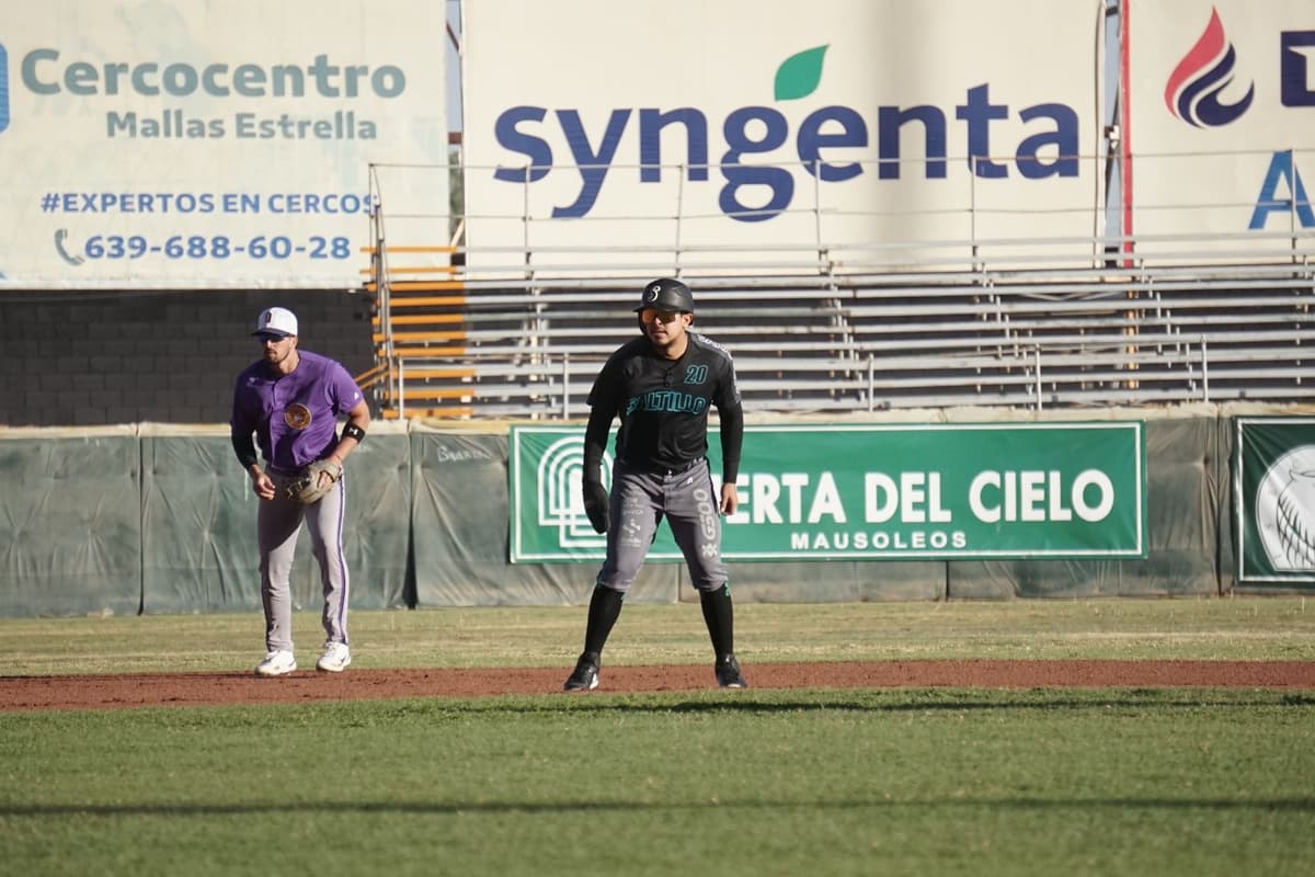 Dorados caen ante Saraperos en el segundo de la mini serie