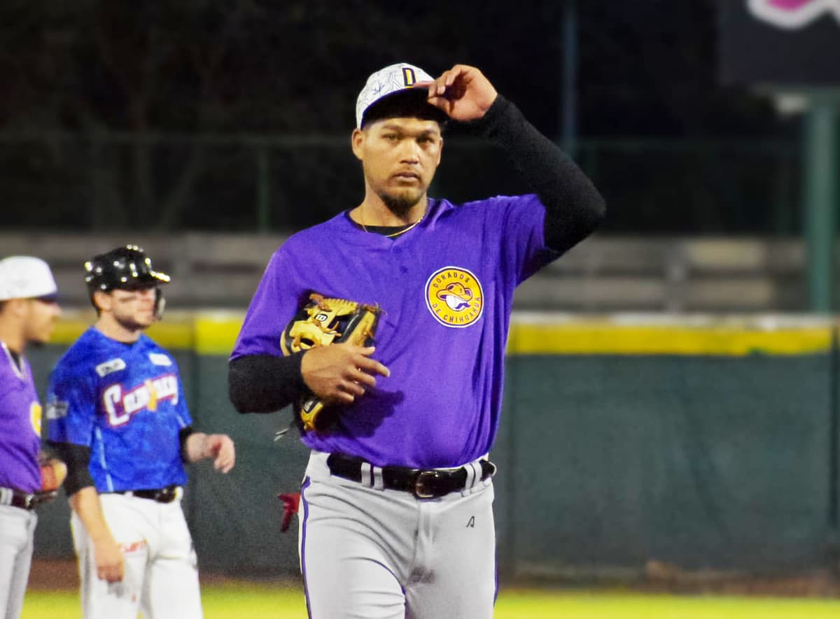 Dorados derrotan a Mazorqueros en Camargo