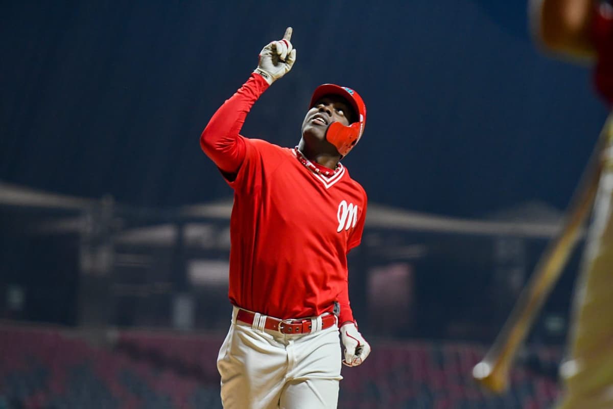 Diablos Rojos siguen su preparación con diez juegos de práctica