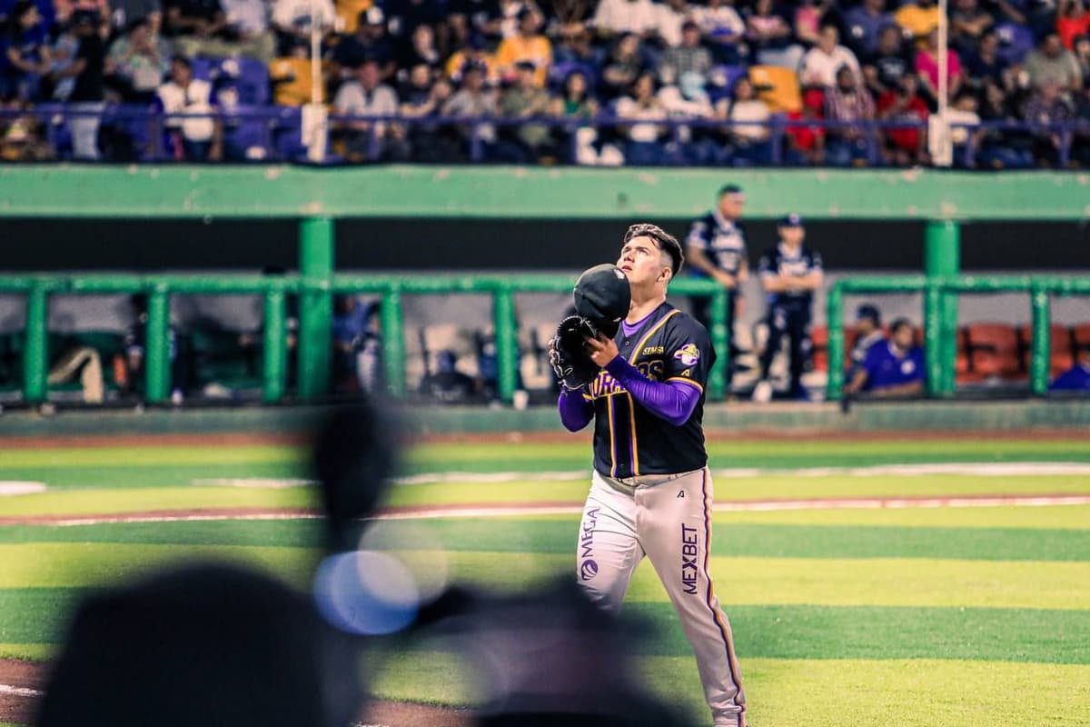 Dorados caen al abrir serie en casa frente a Charros