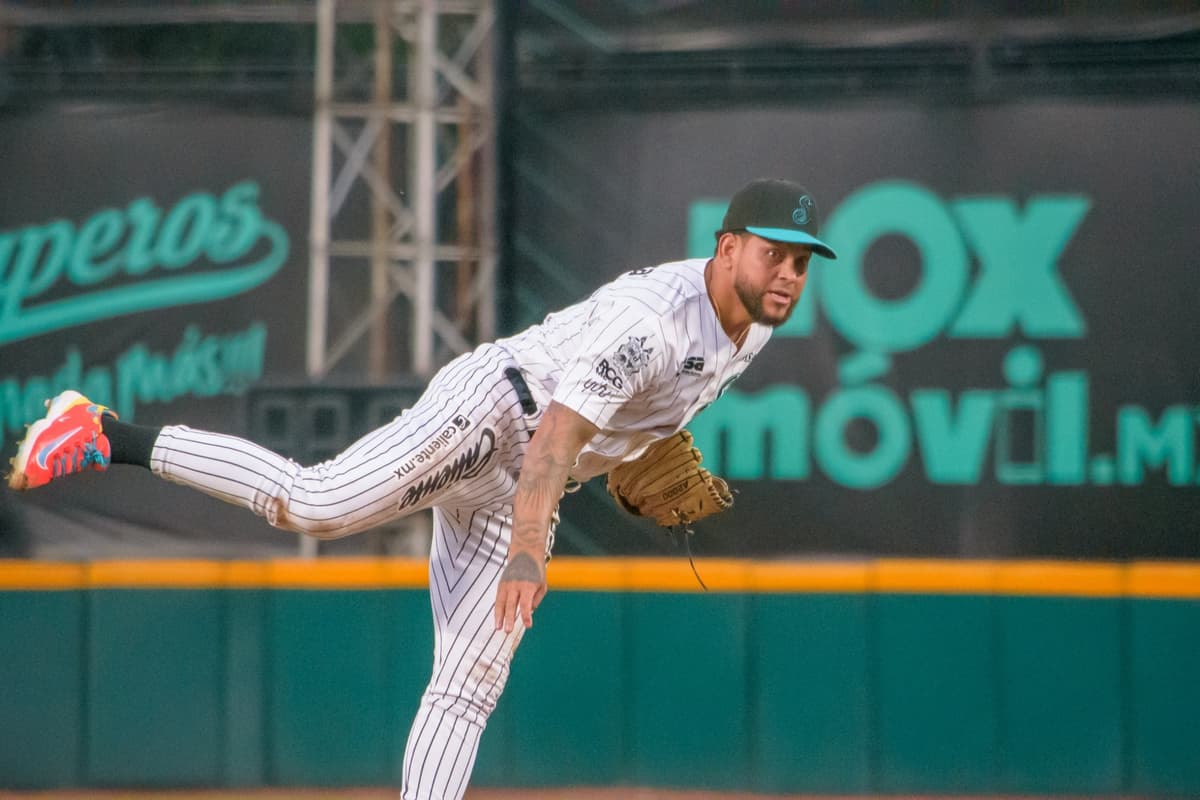 Primera victoria de la temporada 2024 para los Saraperos al vencer a caliente 4-3