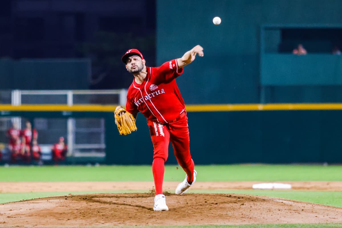 El Águila gana su primera serie en casa
